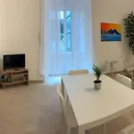 아파트 Casa Centro Storico San Gregorio Armeno 나폴리