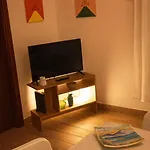 Casa Centro Storico San Gregorio Armeno 아파트 *